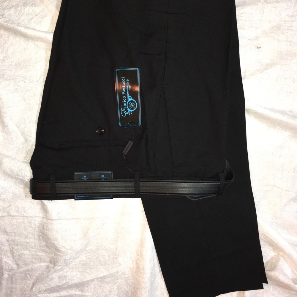 NWT Men's Black Dress Pants with Belt